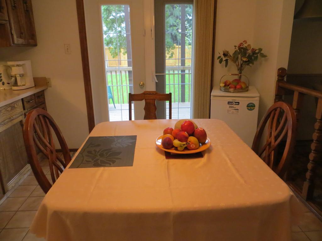 Wild Rose Bed & Breakfast Saskatoon Eksteriør bilde